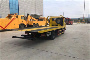 建外非事故拖车