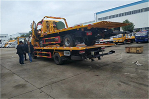 建外同城汽车补胎